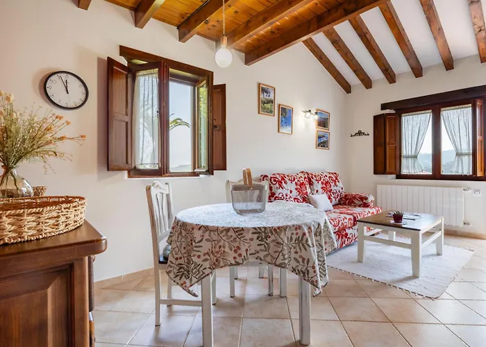 Candelas - Puerto Calderon *