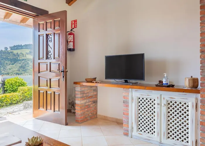 Candelas - Puerto Calderon Orena