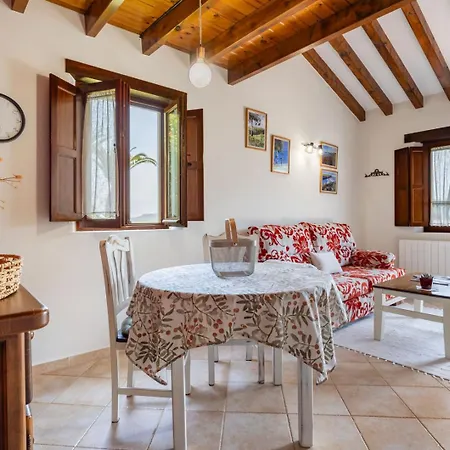 Candelas - Puerto Calderón *